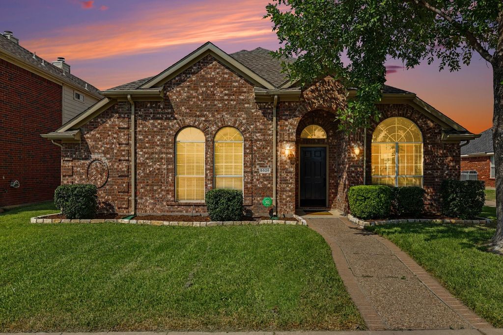 5528 Green Hollow Lane, The Colony, TX 75056 — photo 2