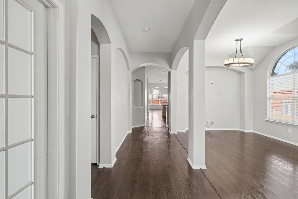 5528 Green Hollow Lane, The Colony, TX 75056 — photo 3