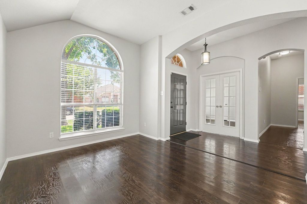 5528 Green Hollow Lane, The Colony, TX 75056 — photo 4