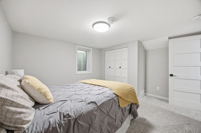 602 4th Street S, Moorhead, MN 56560