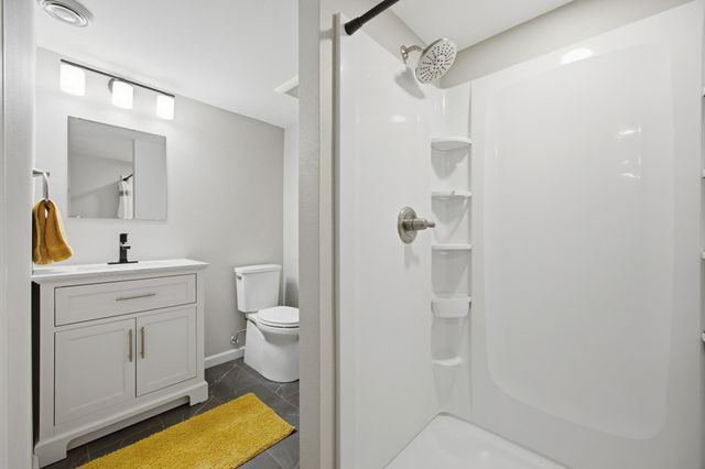 602 4th Street S, Moorhead, MN 56560