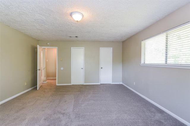 2422 Hilton Head Drive, Missouri City, TX 77459