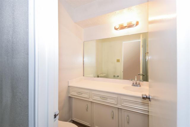 2422 Hilton Head Drive, Missouri City, TX 77459