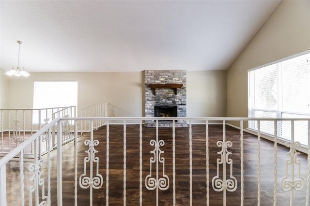 2422 Hilton Head Drive, Missouri City, TX 77459