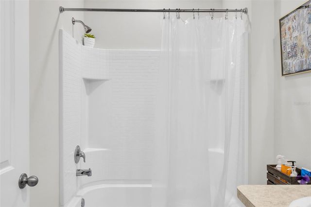 20010 ROYAL TERN COURT, Leesburg, FL 34748