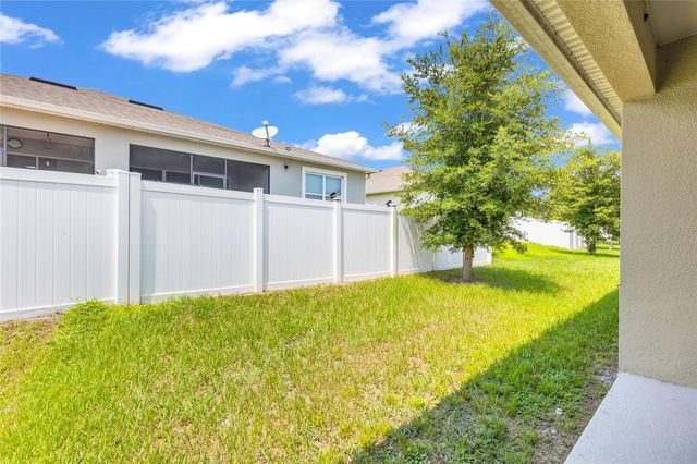 20010 ROYAL TERN COURT, Leesburg, FL 34748