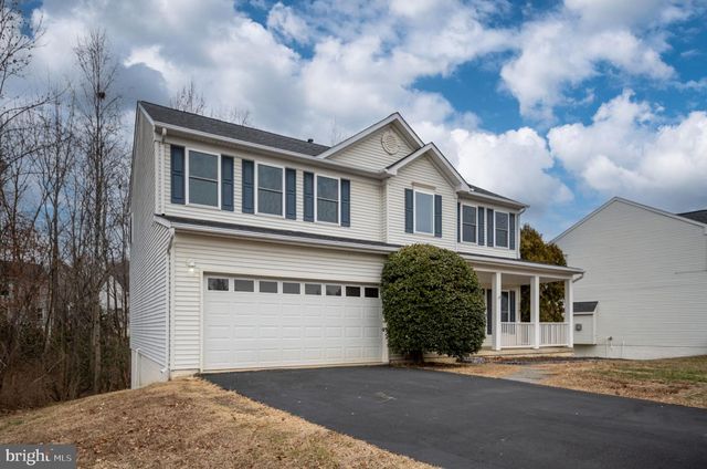 8 NEWPORT CT, Stafford, VA 22554