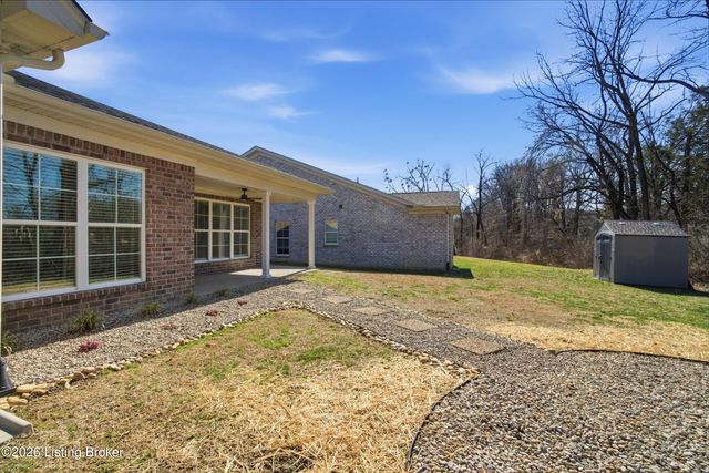 7808 Annalisa Dr, Louisville, KY 40291