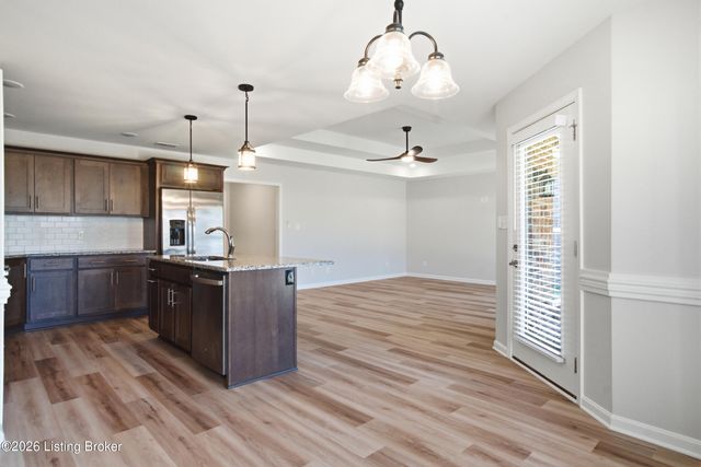 7808 Annalisa Dr, Louisville, KY 40291