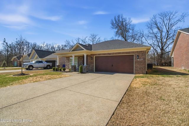 7808 Annalisa Dr, Louisville, KY 40291