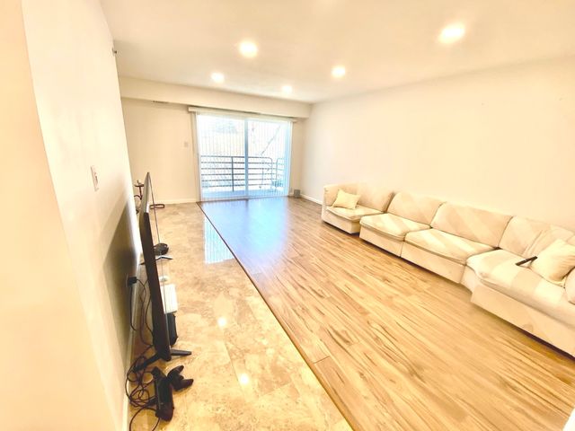 2636 Pirate Cove Court 18-3, Schaumburg, IL 60173