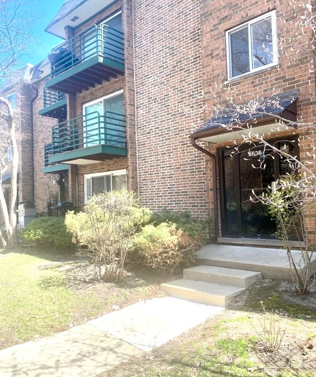 2636 Pirate Cove Court 18-3, Schaumburg, IL 60173