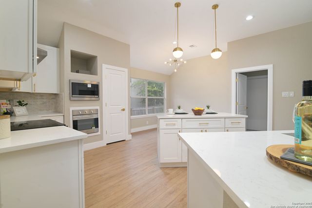 2155 N Ranch Estates, New Braunfels, TX 78130