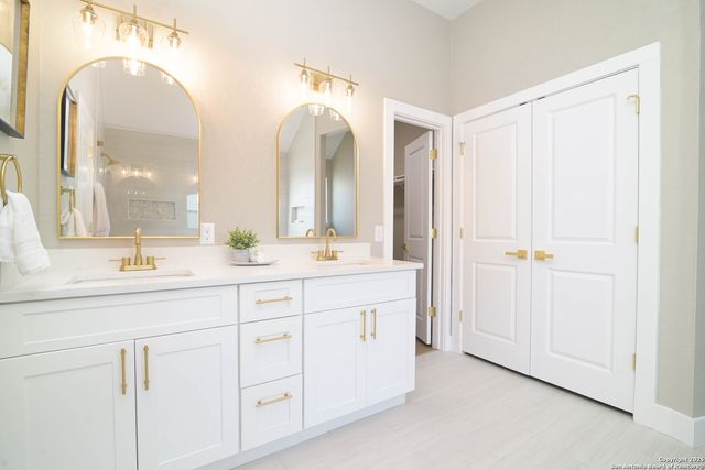 2155 N Ranch Estates, New Braunfels, TX 78130