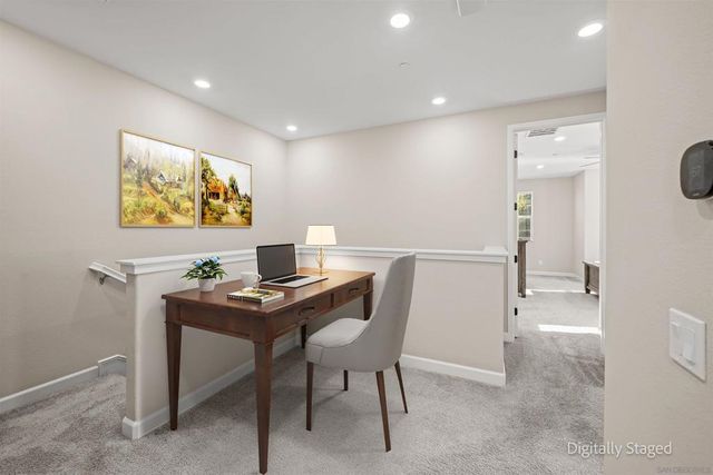 1151 Delpy View Pt, Vista, CA 92084