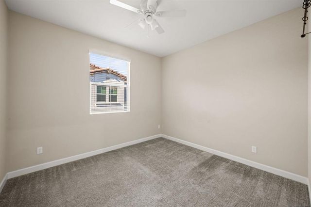 1151 Delpy View Pt, Vista, CA 92084