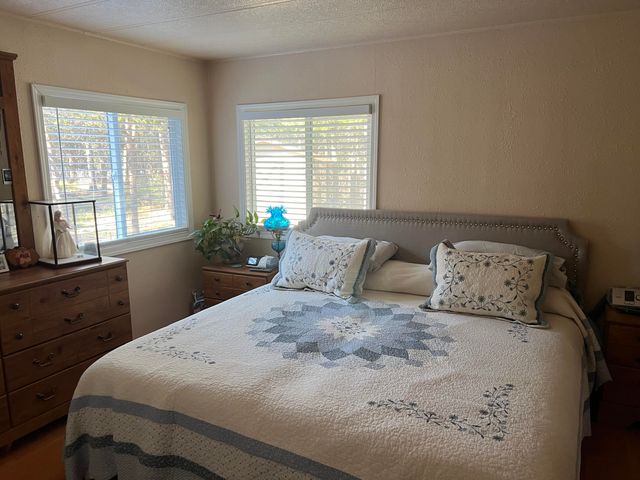 53506 Day Road, La Pine, OR 97739