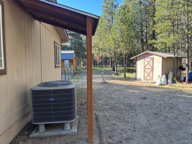 53506 Day Road, La Pine, OR 97739