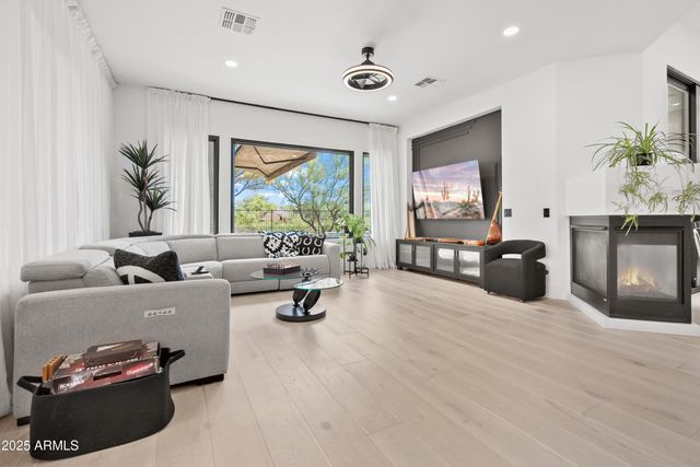 31821 N 19TH Lane, Phoenix, AZ 85085