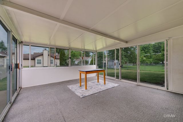 922 Capistrano Terrace, Bartlett, IL 60103