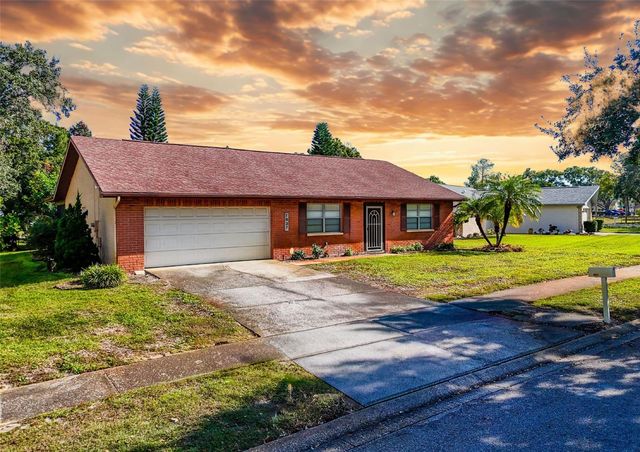 1637 CALEDONIA DRIVE, Palm Harbor, FL 34684