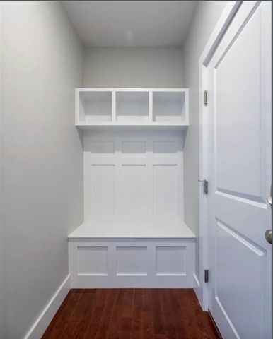 33 Covington St 3, Boston, MA 02127