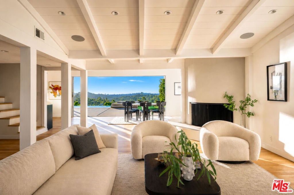 3109 Dona Susana Drive, Studio City, CA 91604 — exterior