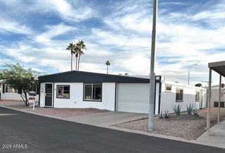 8350 E MCKELLIPS Road 137, Scottsdale, AZ 85257