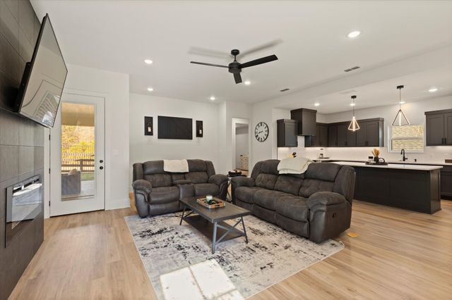 4515 Lone Oak, Longview, TX 75604