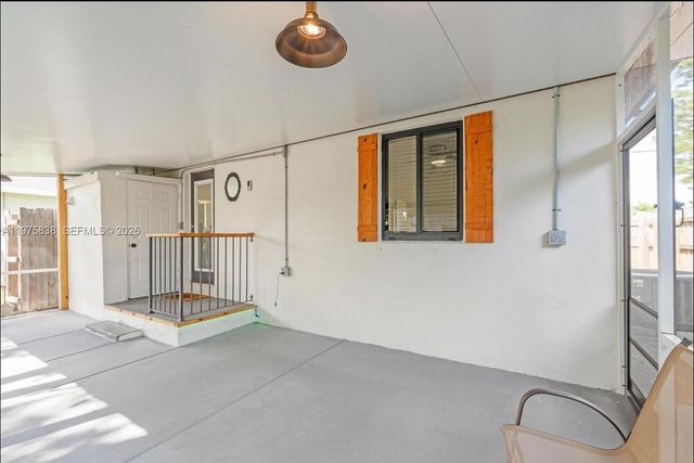 5754 SW 20th St, West Park, FL 33023