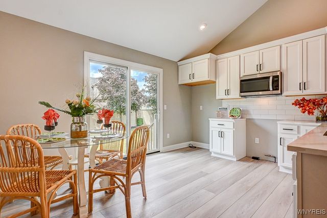 37 B Stonham Place 6B, Amherst, NY 14221