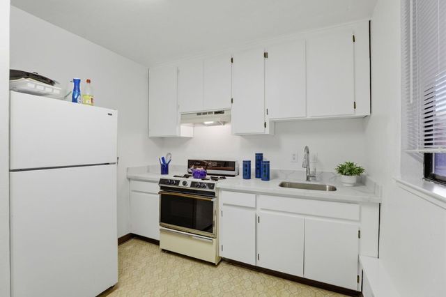 1610 Calabrese Way, Gilroy, CA 95020