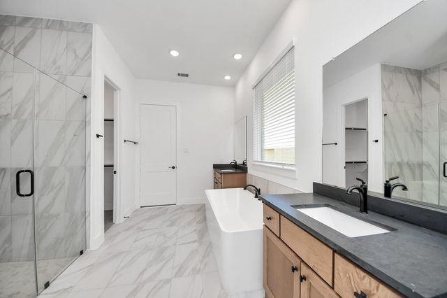 9606 Chateau Hill, Manvel, TX 77578