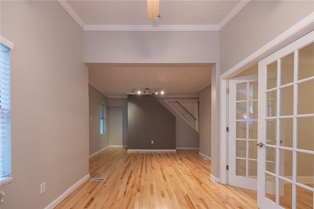 1618 W Railroad St, Heidelberg, PA 15106