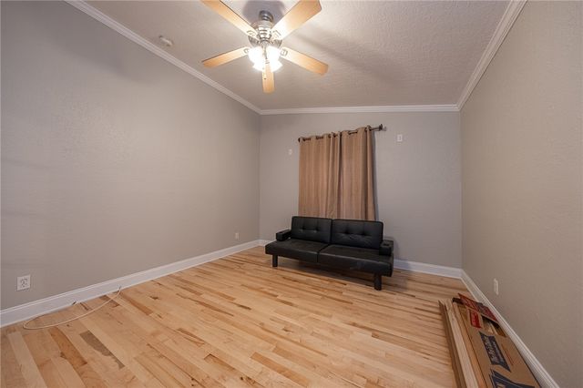 1618 W Railroad St, Heidelberg, PA 15106