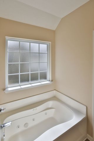 2300 Broadview Dr, Nashville, TN 37217