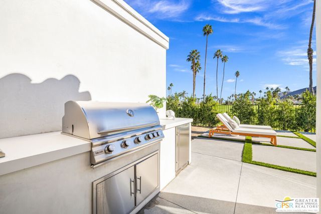 2300 S Calle Palo Fierro, Palm Springs, CA 92264