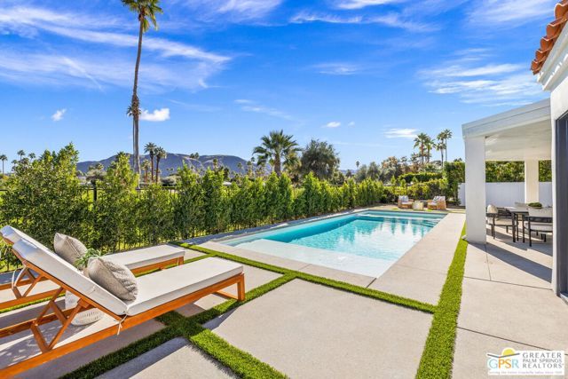 2300 S Calle Palo Fierro, Palm Springs, CA 92264