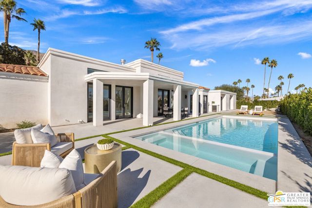 2300 S Calle Palo Fierro, Palm Springs, CA 92264