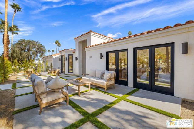 2300 S Calle Palo Fierro, Palm Springs, CA 92264