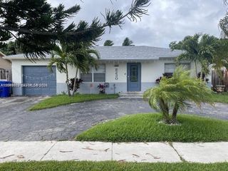 8230 SW 11th Street 0, North Lauderdale, FL 33068
