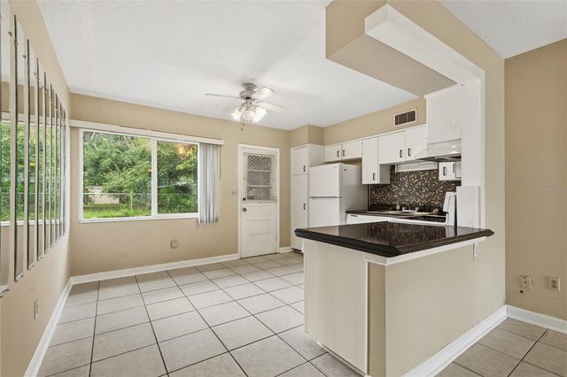 825 N PRIMROSE DRIVE 111, Orlando, FL 32803