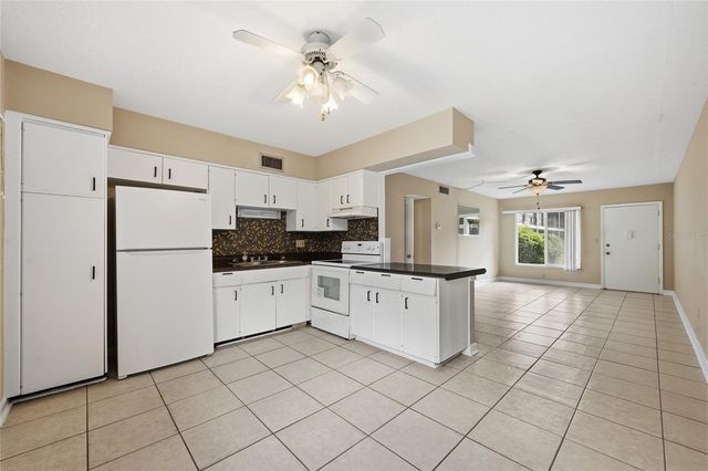 825 N PRIMROSE DRIVE 111, Orlando, FL 32803
