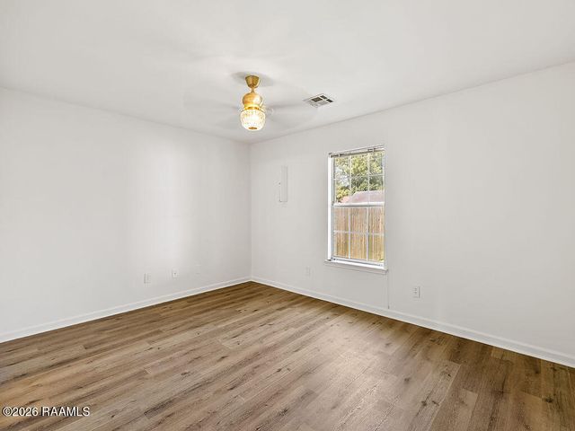 309 Cheyenne Circle, Scott, LA 70583