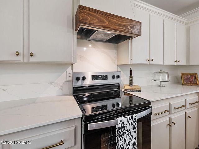 309 Cheyenne Circle, Scott, LA 70583