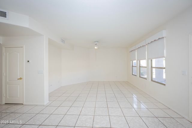 3844 E KINGS Avenue, Phoenix, AZ 85032