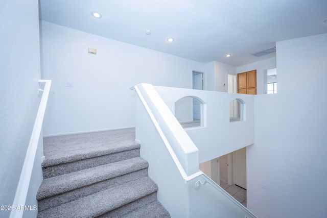 3844 E KINGS Avenue, Phoenix, AZ 85032