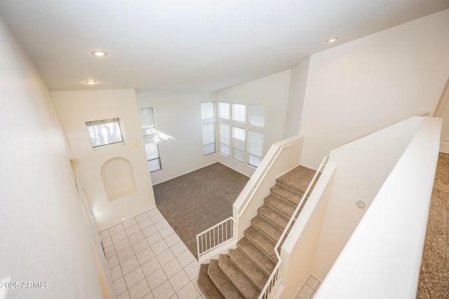 3844 E KINGS Avenue, Phoenix, AZ 85032