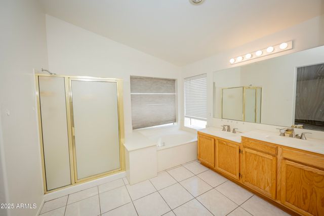 3844 E KINGS Avenue, Phoenix, AZ 85032