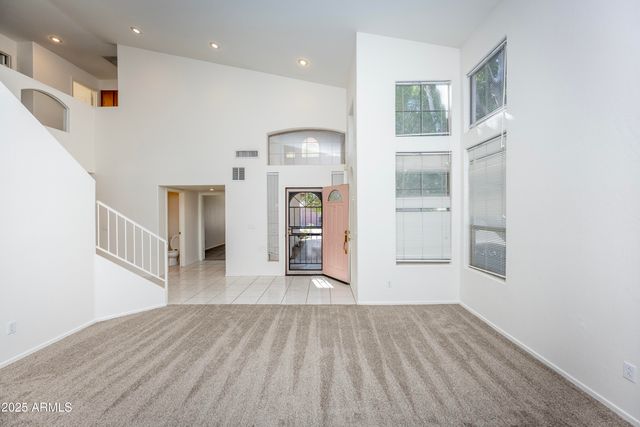 3844 E KINGS Avenue, Phoenix, AZ 85032